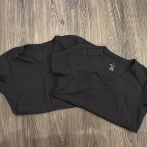 Black V-Neck Women's scrub tops 
Med Culture